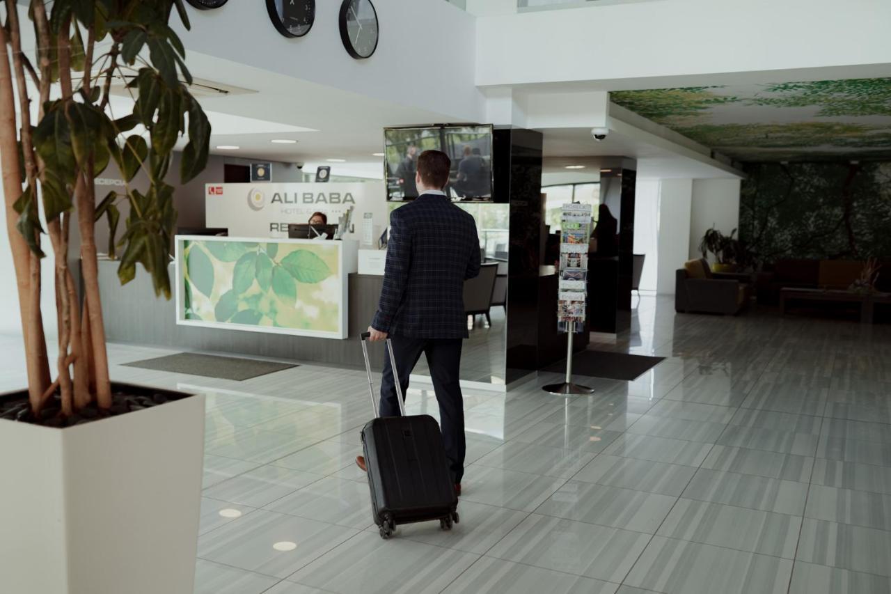 Hotel Ali Baba Humenné 외부 사진