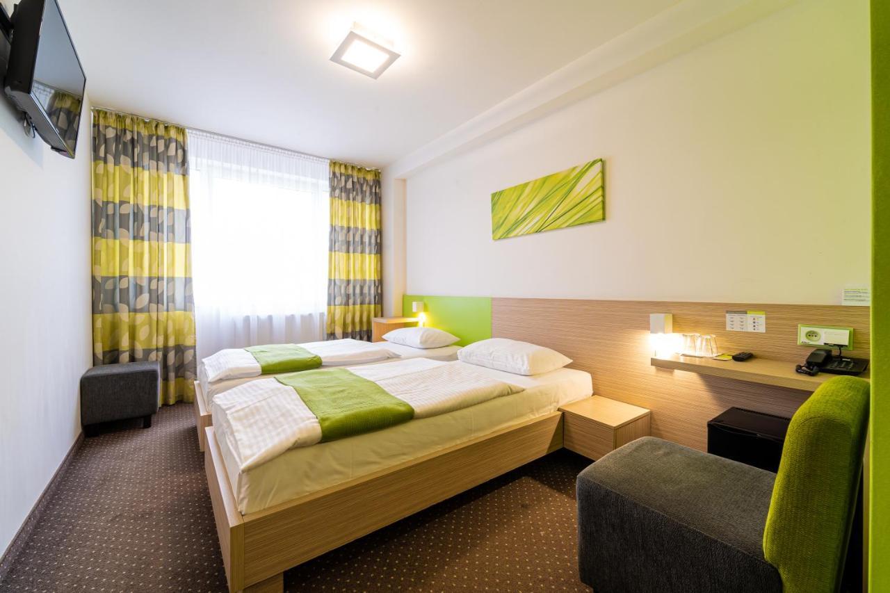Hotel Ali Baba Humenné 외부 사진