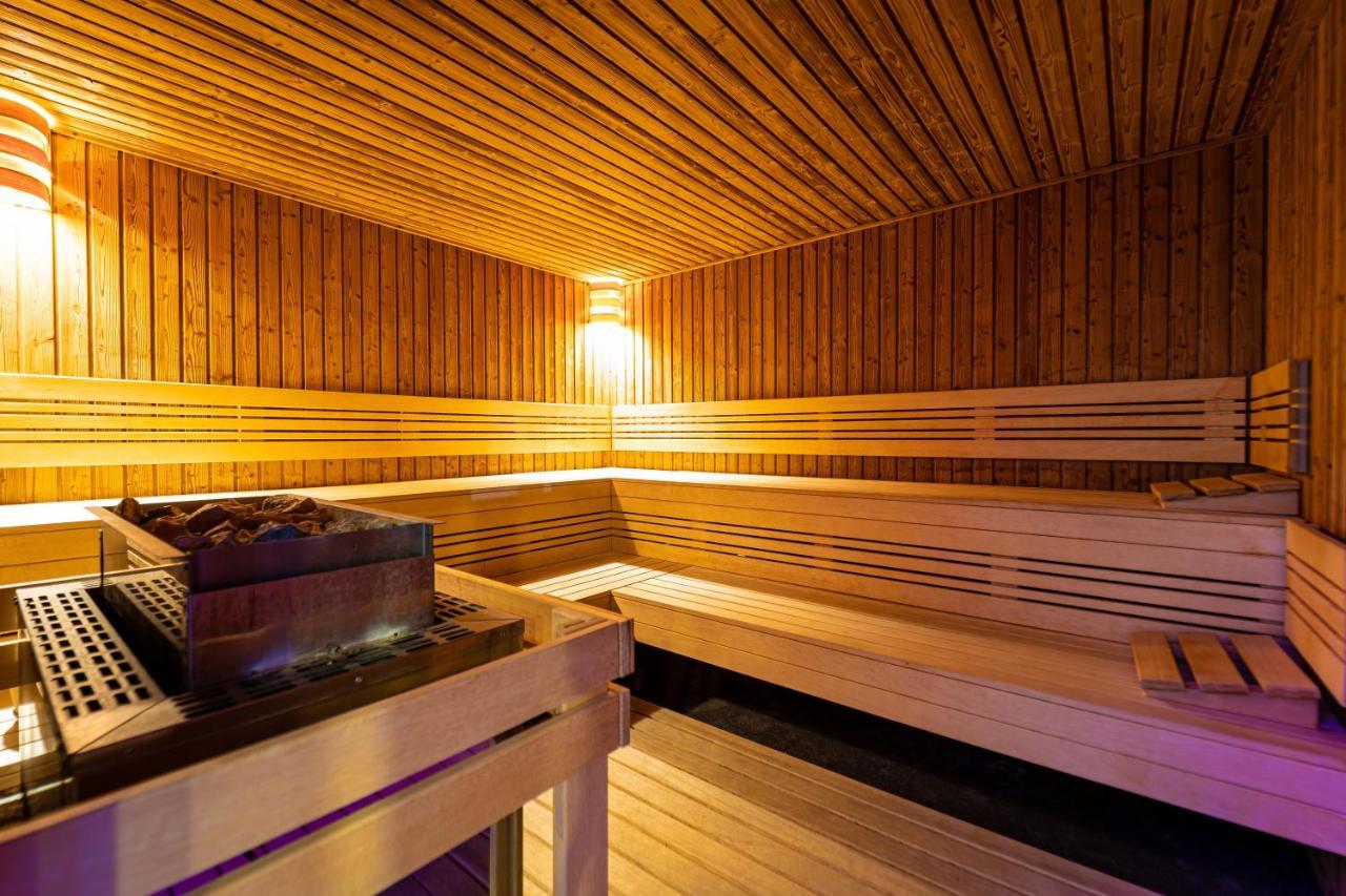 Hotel Ali Baba Humenné 외부 사진