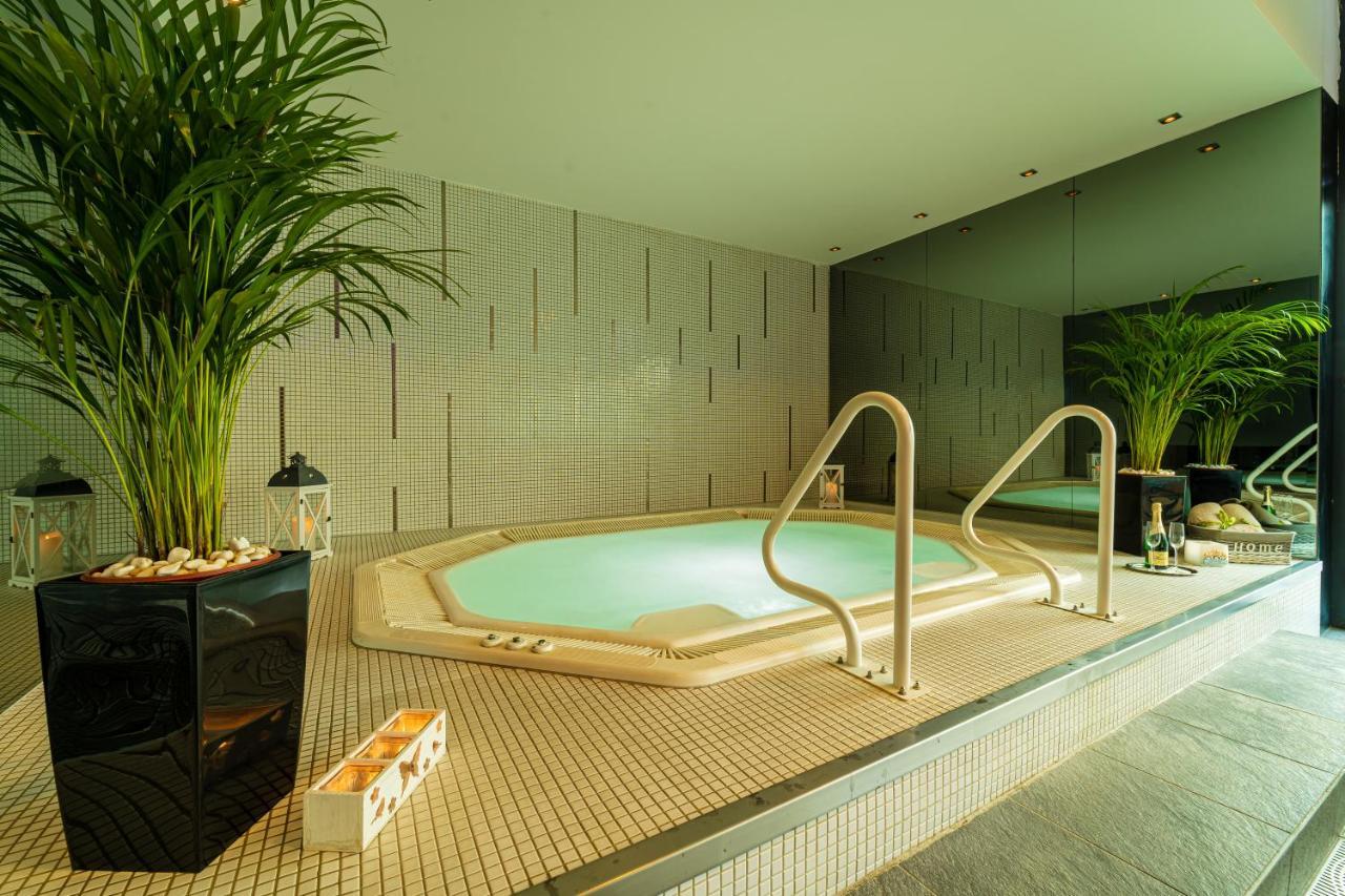 Hotel Ali Baba Humenné 외부 사진